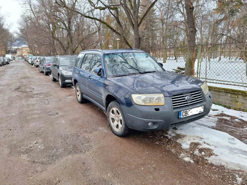 Subaru Forester газ, снимка 1 - Автомобили и джипове - 47978813