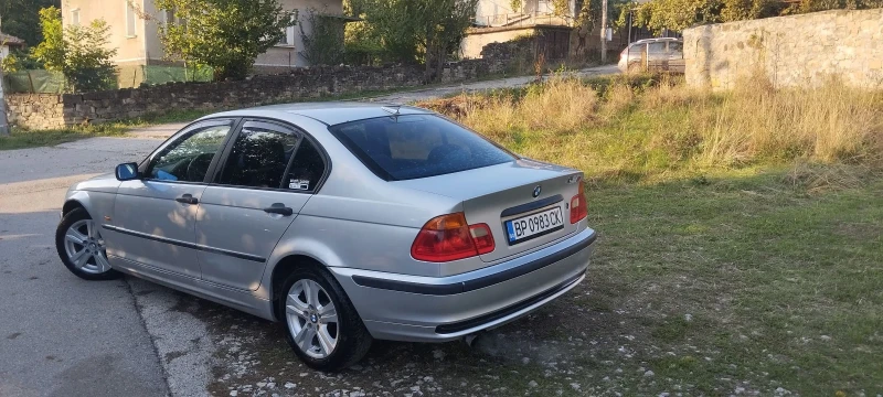 BMW 316, снимка 13 - Автомобили и джипове - 48033820