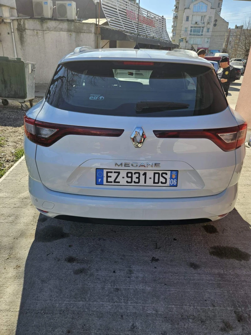 Renault Megane, снимка 4 - Автомобили и джипове - 49392643