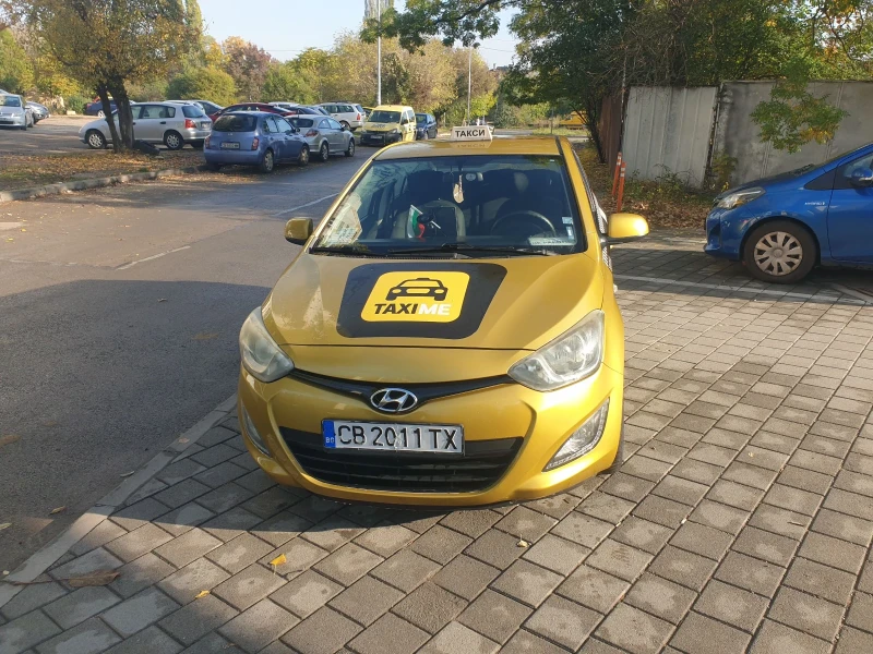 Hyundai I20  1 3 газ  2013 5999 лв