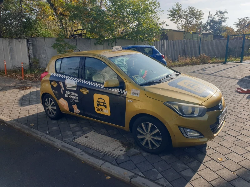Hyundai I20  1 3 газ  2013 5999 лв, снимка 5 - Автомобили и джипове - 52154358