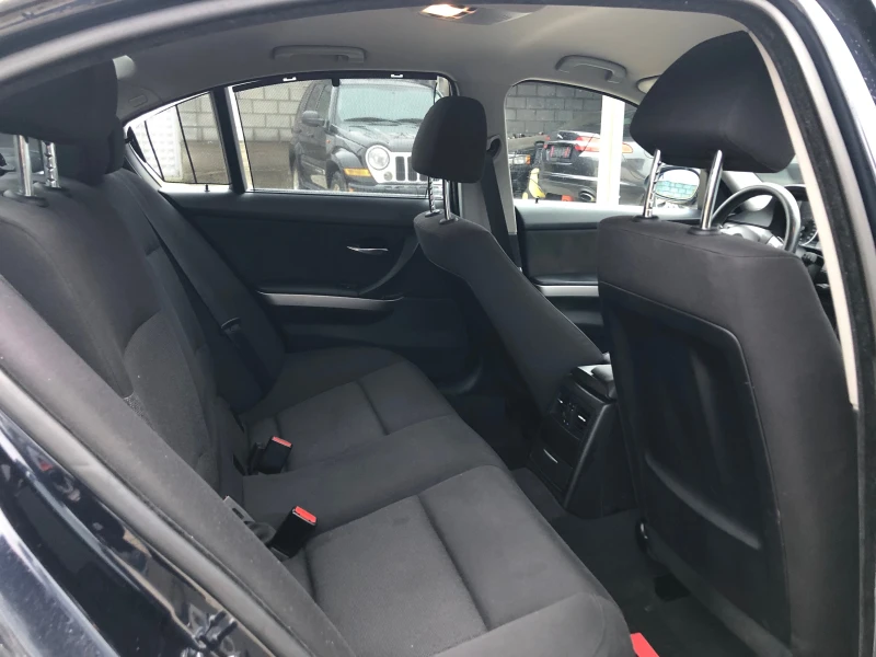 BMW 325 i ШВЕЙЦАРИЯ, снимка 10 - Автомобили и джипове - 52481771