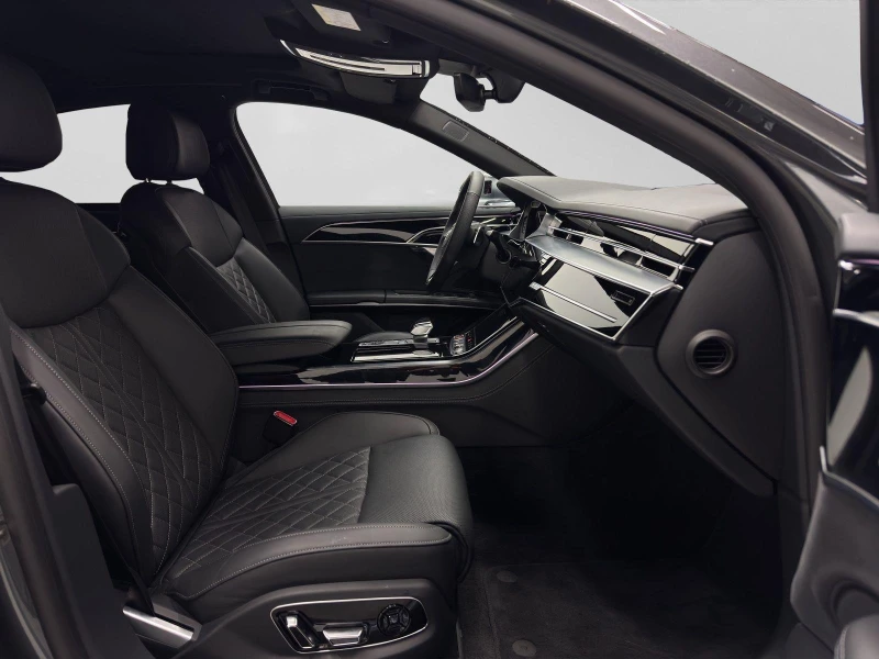 Audi S8 QUATTRO KERAMIK B&O MATRIX, снимка 11 - Автомобили и джипове - 52758809
