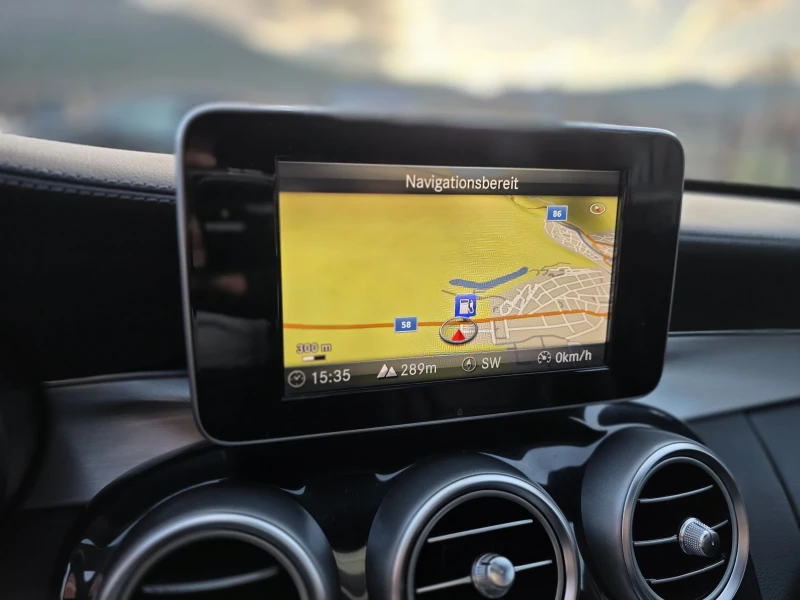 Mercedes-Benz C 250 AMG-Lein Панорама Навигация Камера , снимка 13 - Автомобили и джипове - 53137305