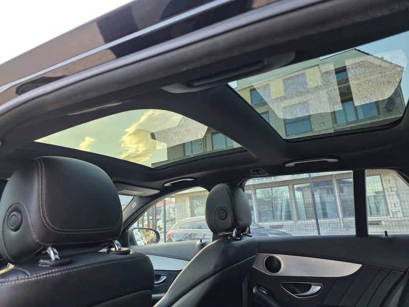 Mercedes-Benz C 250 AMG-Lein Панорама Навигация Камера , снимка 8 - Автомобили и джипове - 53137305