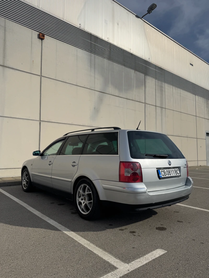 VW Passat 2.8 V6 4motion газ-бензин , снимка 3 - Автомобили и джипове - 53488113