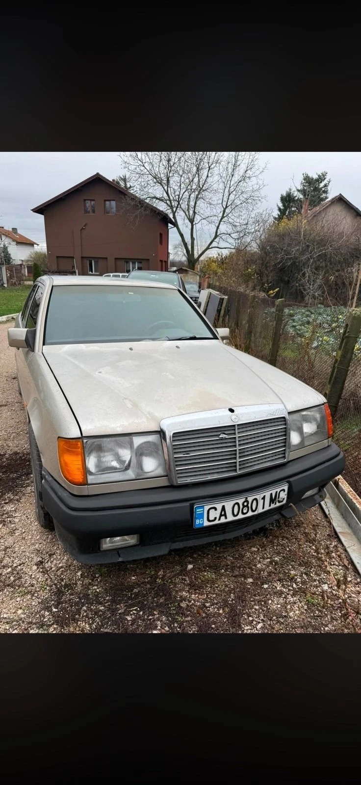 Mercedes-Benz 124 200E 