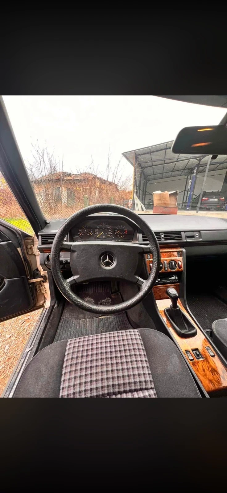 Mercedes-Benz 124 200E , снимка 15 - Автомобили и джипове - 55591957