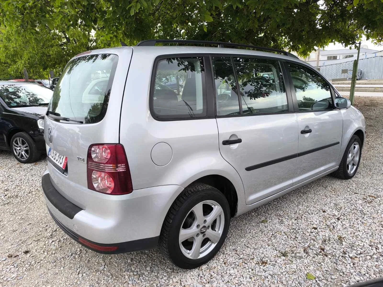 VW Touran 1.9 TDI 105kc - изображение 3