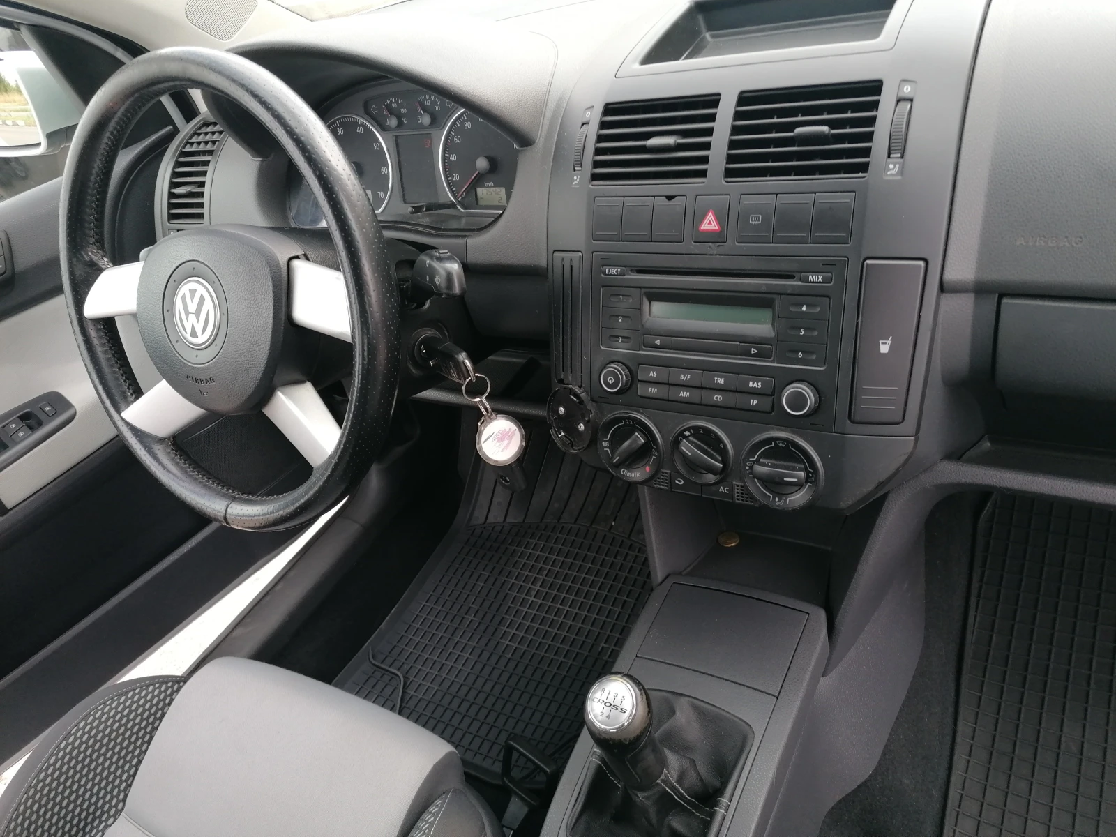 VW Polo CROSS 1.2I 12V - изображение 10