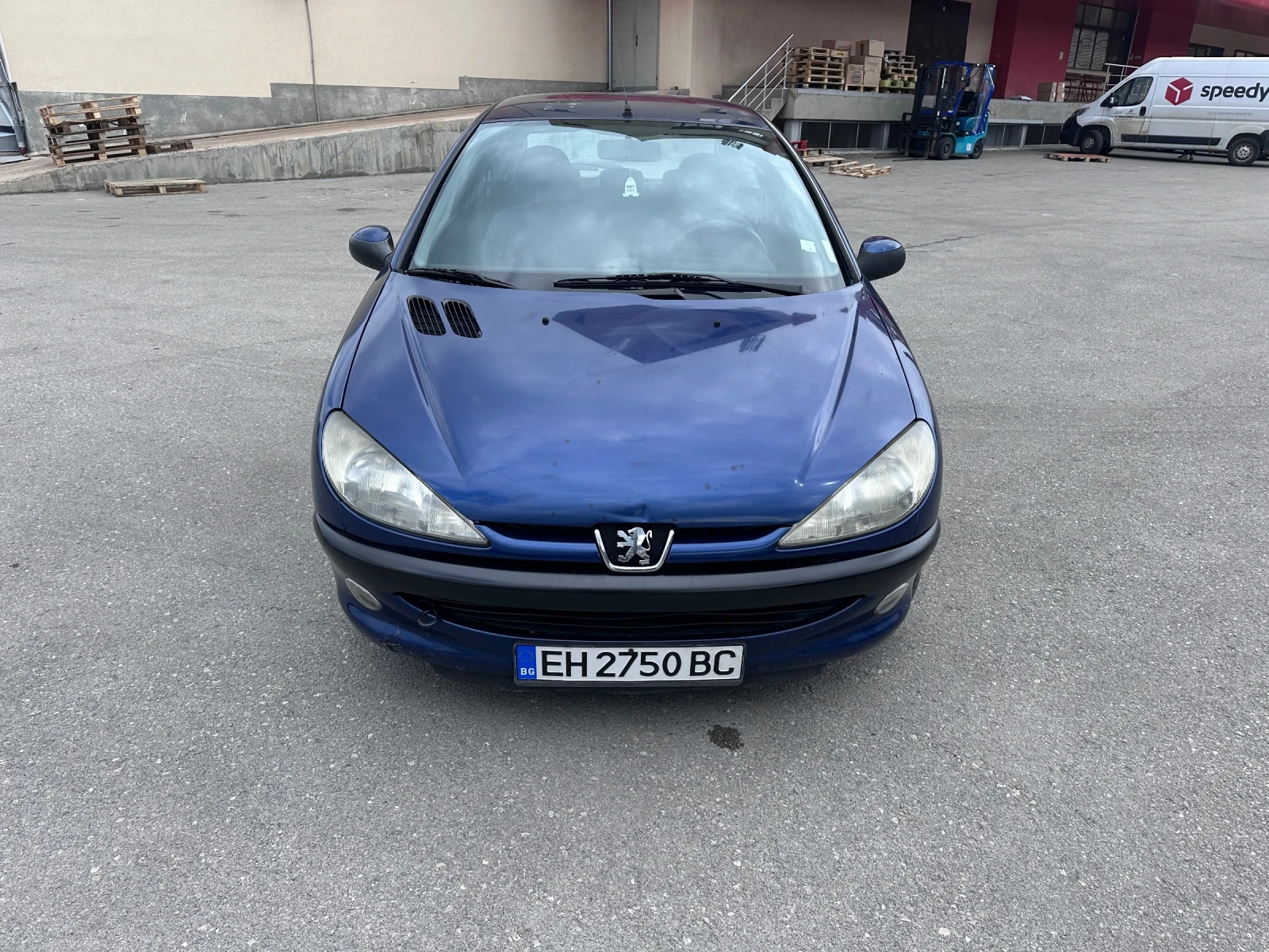 Peugeot 206 1.4i  - КЛИМАТИК  - изображение 2