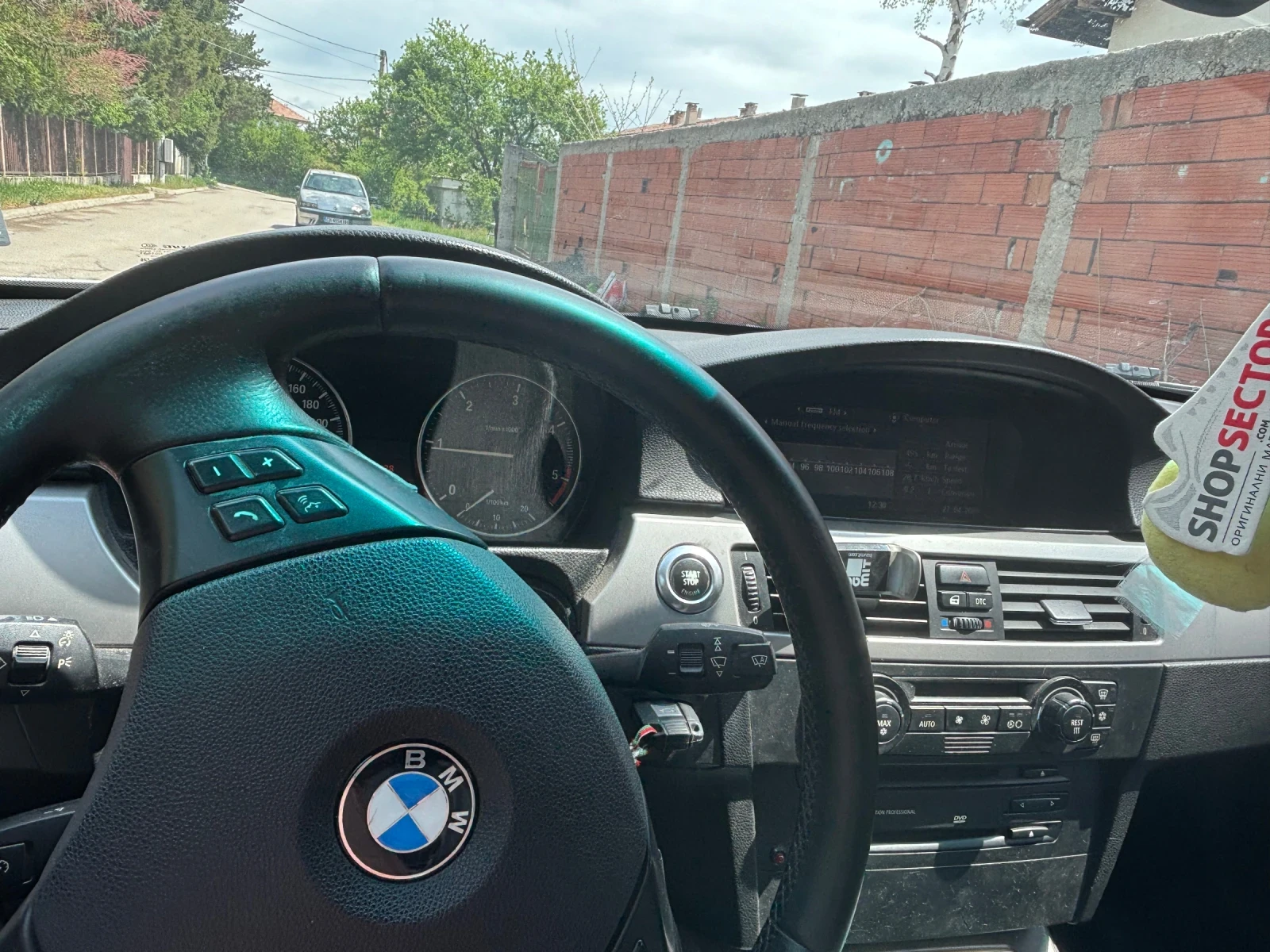 BMW 320  - изображение 6