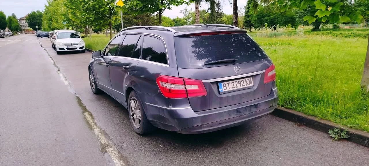 Mercedes-Benz E 220 2.2 - изображение 4