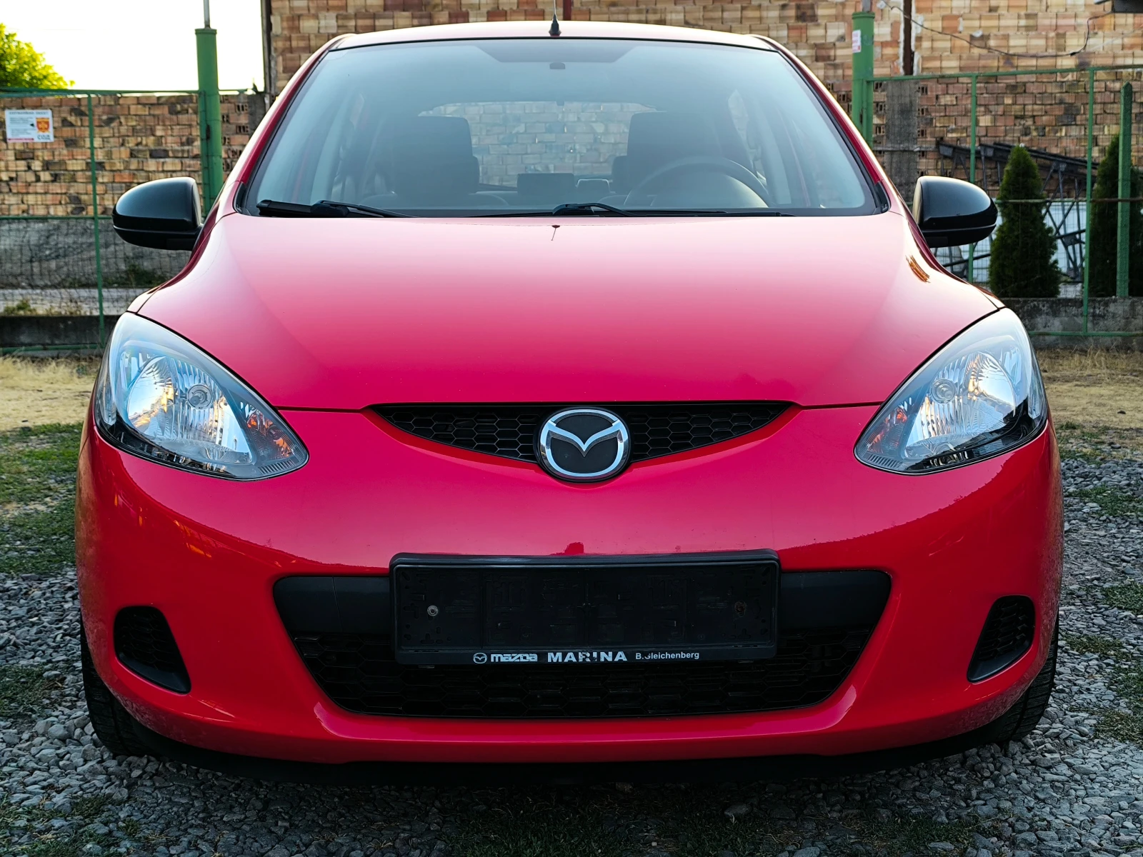 Mazda 2 FACE LIFT-1.3i-75кс-(4 цилиндтра, верига)-КЛИМАТИК - изображение 8