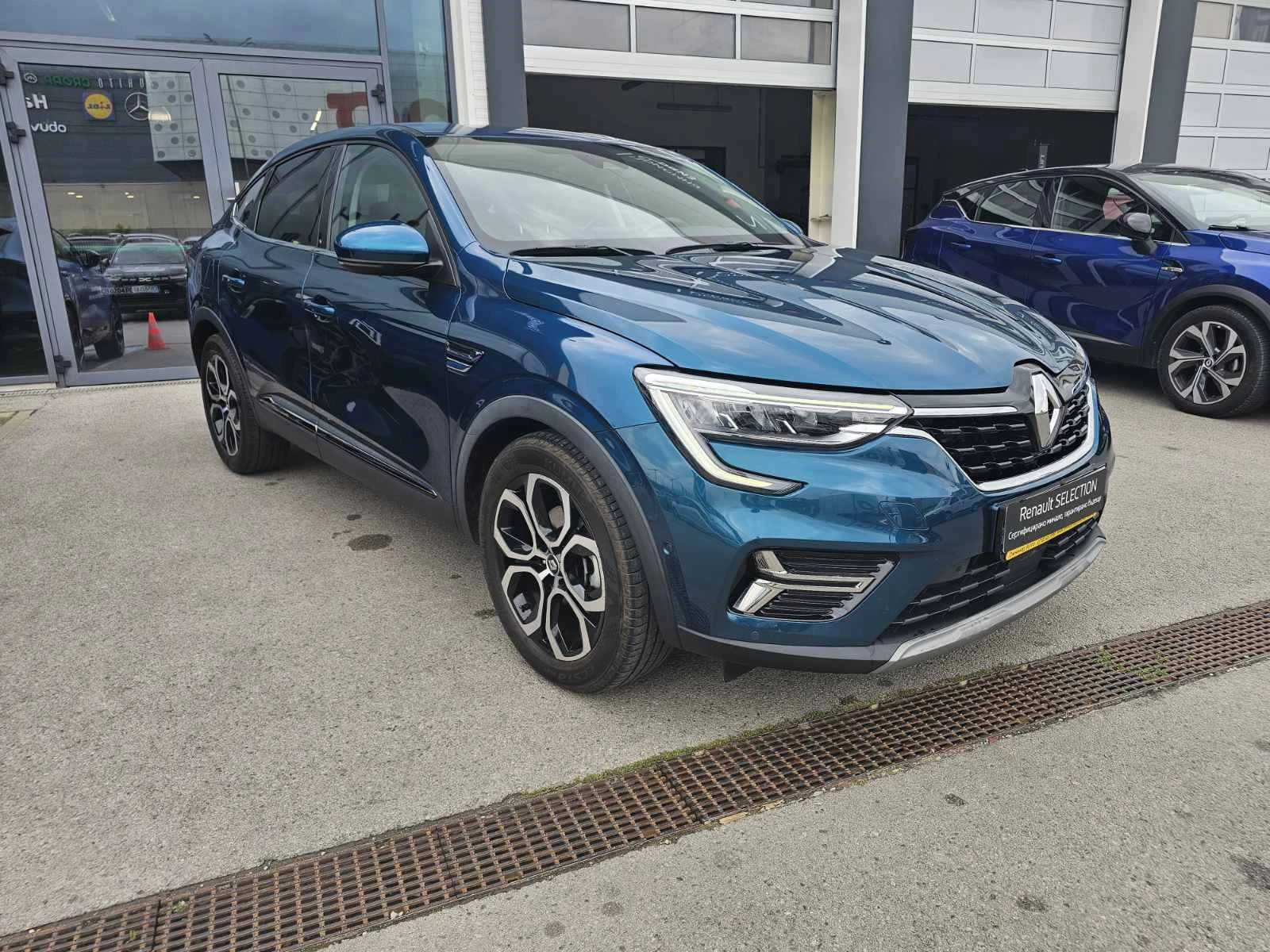 Renault Arkana E-TECH 1.6 Tce 95 S&S - изображение 2