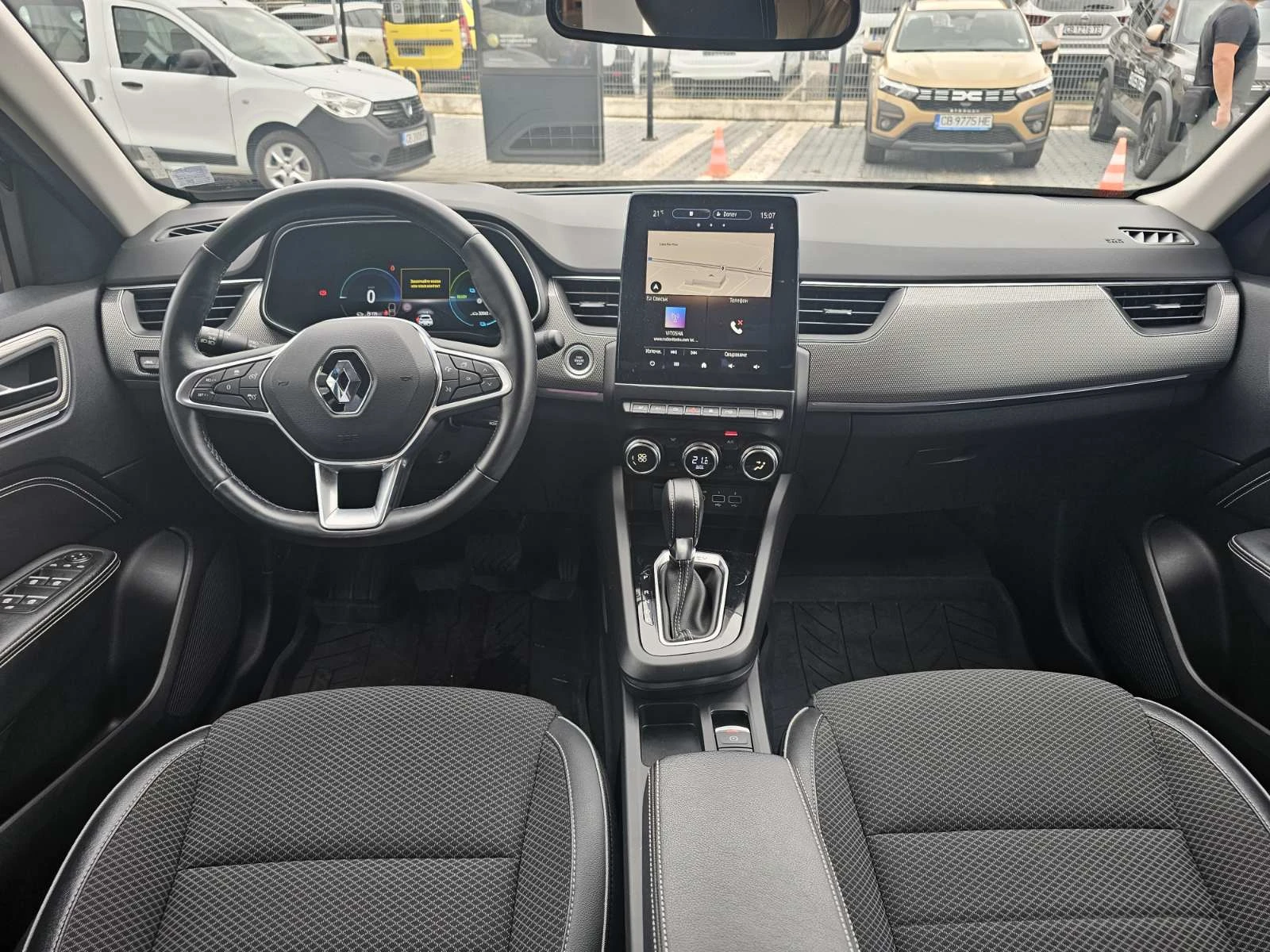 Renault Arkana E-TECH 1.6 Tce 95 S&S - изображение 6