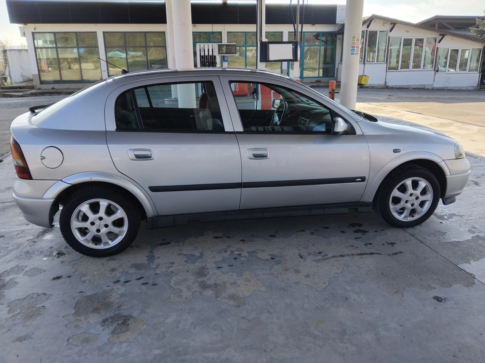 Opel Astra 1, 6 | Mobile.bg � ����������� 2