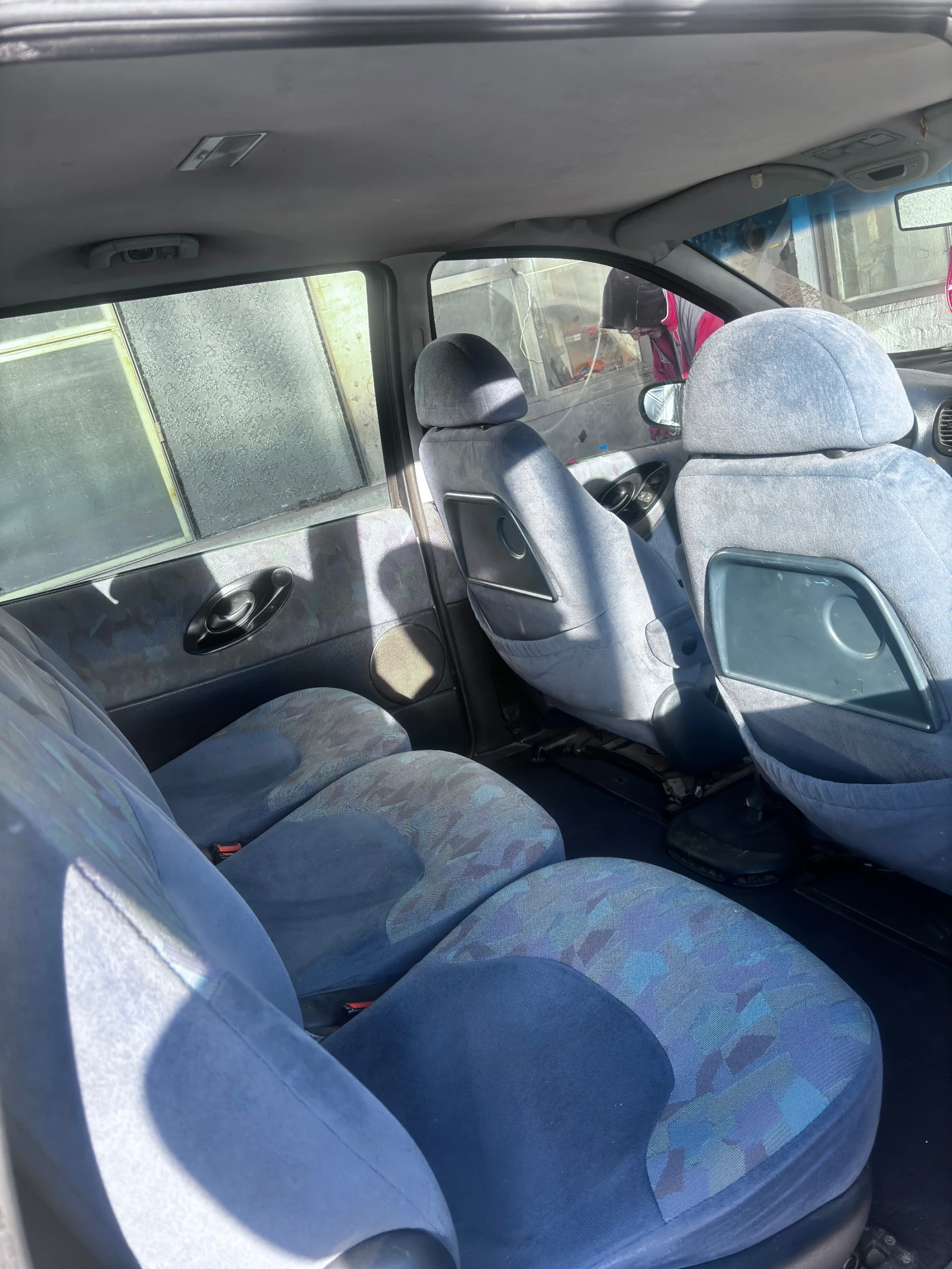 Ford Galaxy  - изображение 2