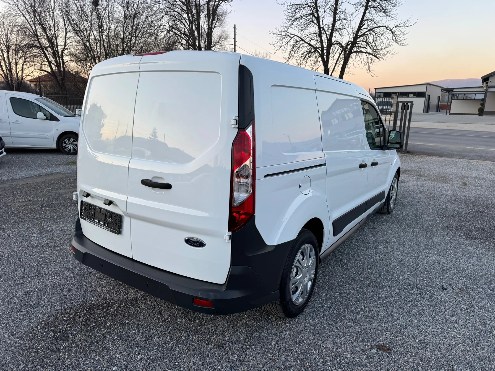 Ford Connect Transit 1.5d MAXI!6 speed! EURO 6!!Klima!! - изображение 6