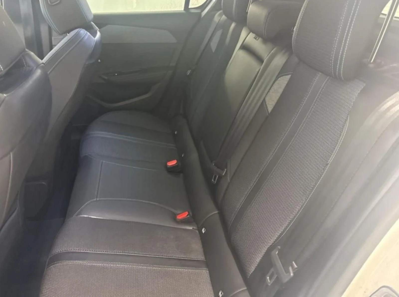 Peugeot 308 1.2 PURETECH 130 ALLURE.ACC.KAMERA.NAVI.LED - изображение 9