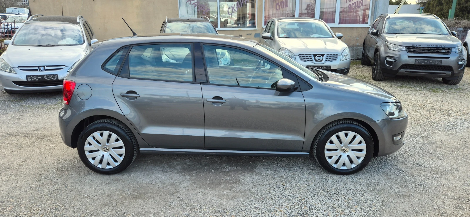 VW Polo 1.2i 90000км, снимка 4 - Автомобили и джипове - 53978095