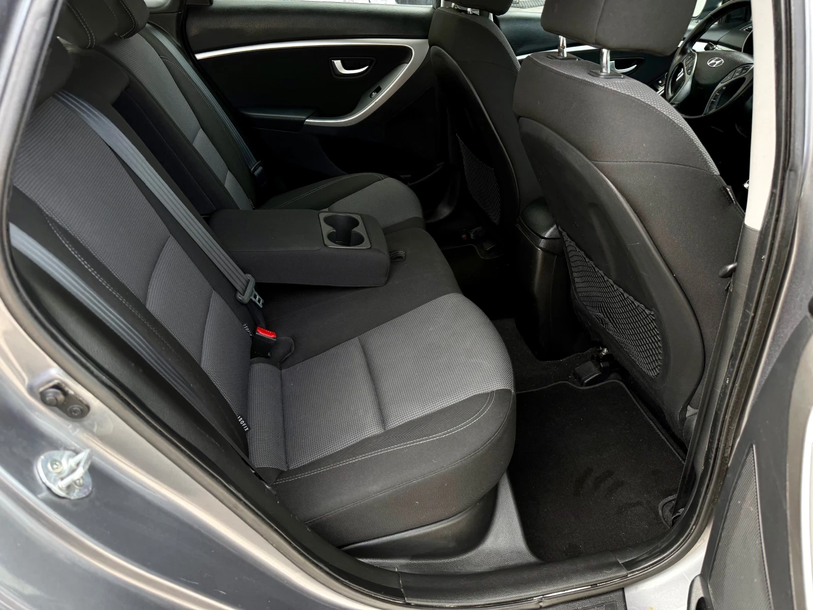 Hyundai I30 1.6CRDI-��������� -LED-190�.�� ������ | Mobile.bg � ����������� 11