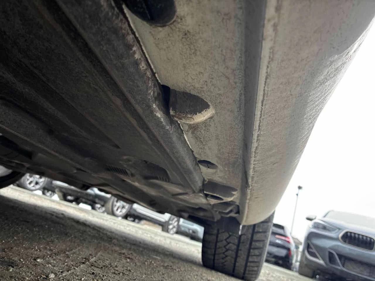 Mercedes-Benz E 400 АМГ Пакет/CARFAX/Пано/Подгрев/Памет/Обдух/КЛИП, снимка 11 - Автомобили и джипове - 54152390