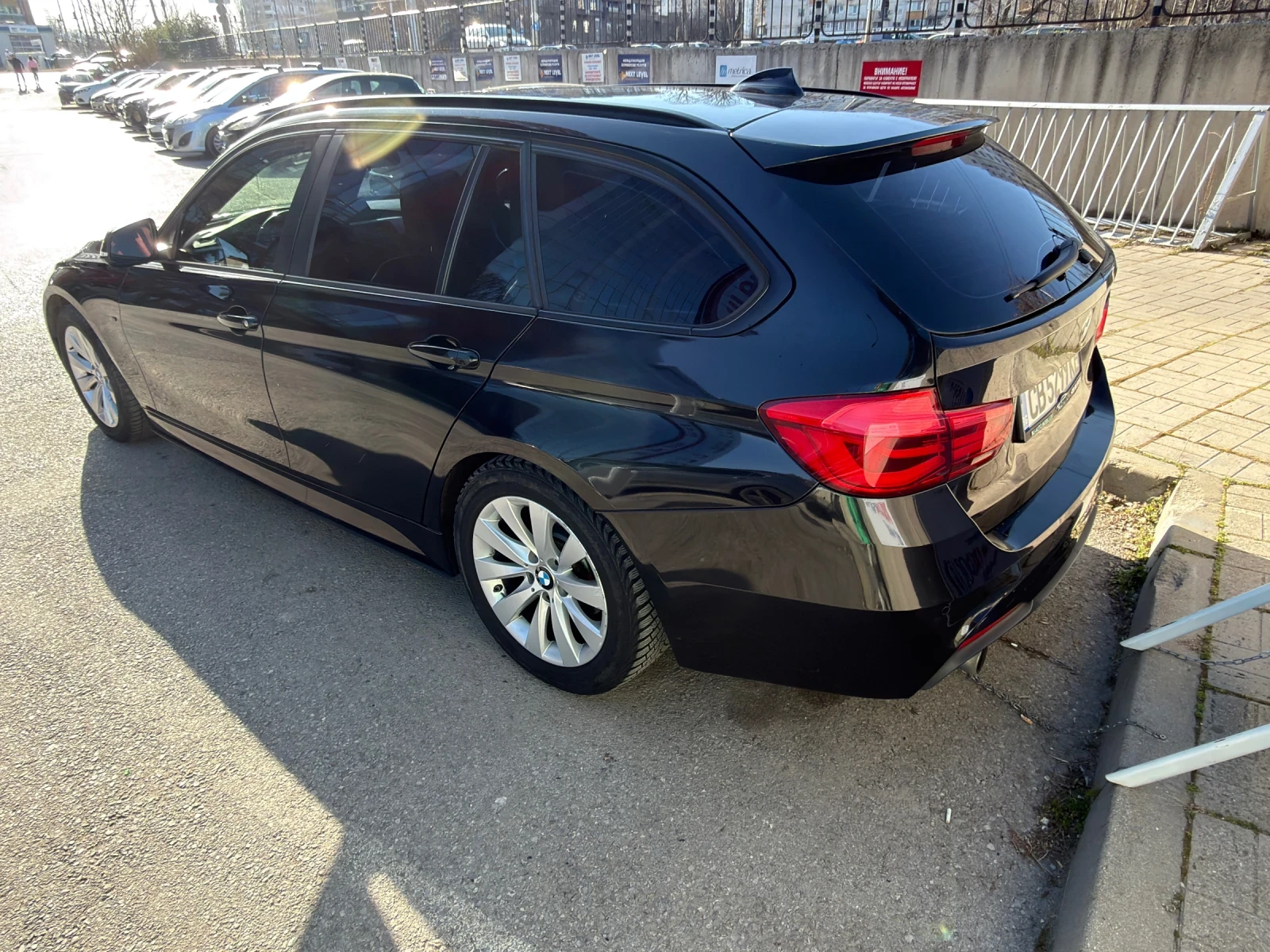 BMW 318 2018g* 318d* 150k.c* 8zf, снимка 2 - Автомобили и джипове - 54241597