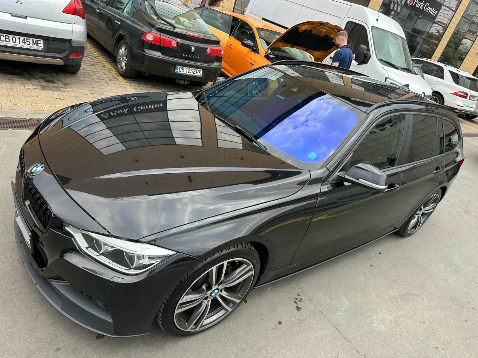 BMW 318 2018g* 318d* 150k.c* 8zf, снимка 15 - Автомобили и джипове - 54241597