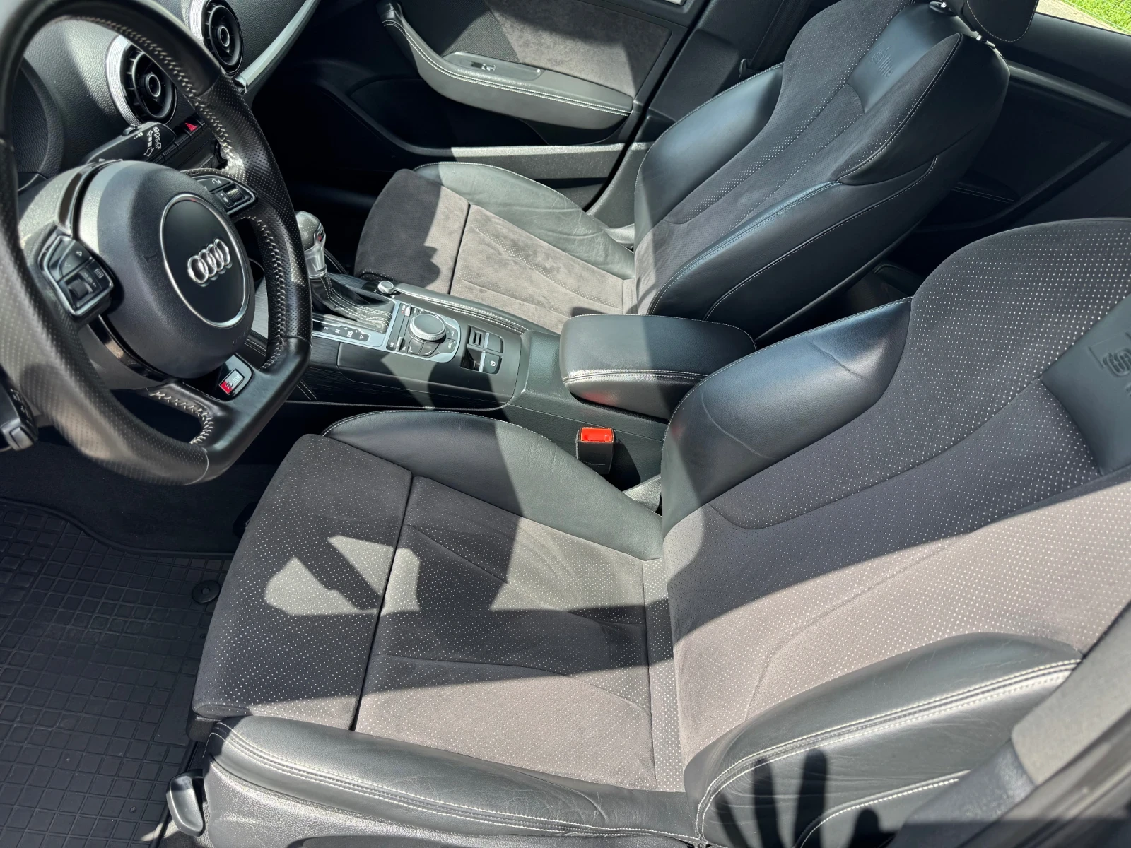 Audi A3 1.6 TDI * AUTOMATIC * S LINE * , снимка 8 - Автомобили и джипове - 54574603