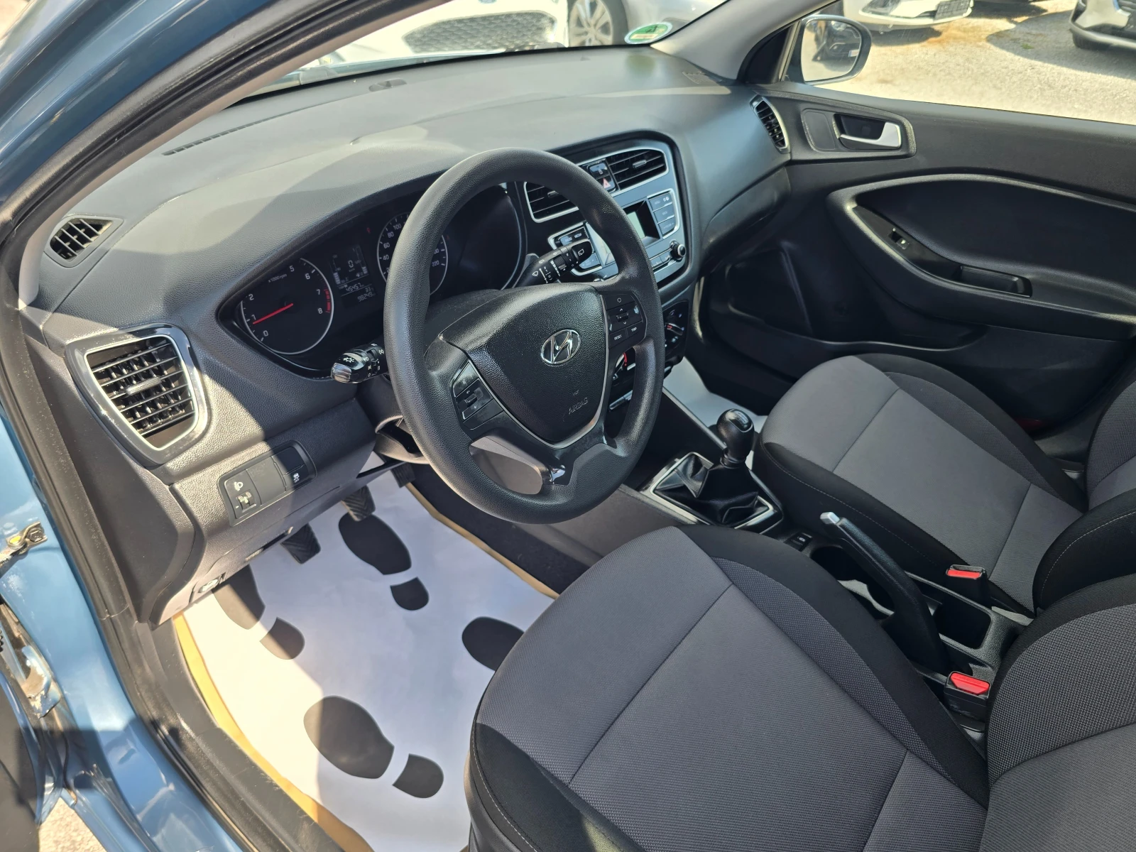 Hyundai I20 1.2i-85k.c-EURO-6-FACE | Mobile.bg � ����������� 9