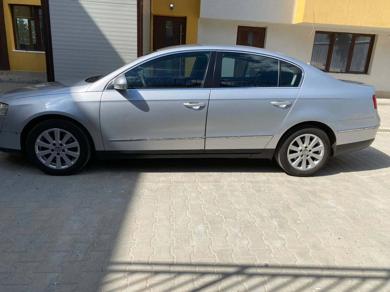 VW Passat, снимка 3 - Автомобили и джипове - 55545781