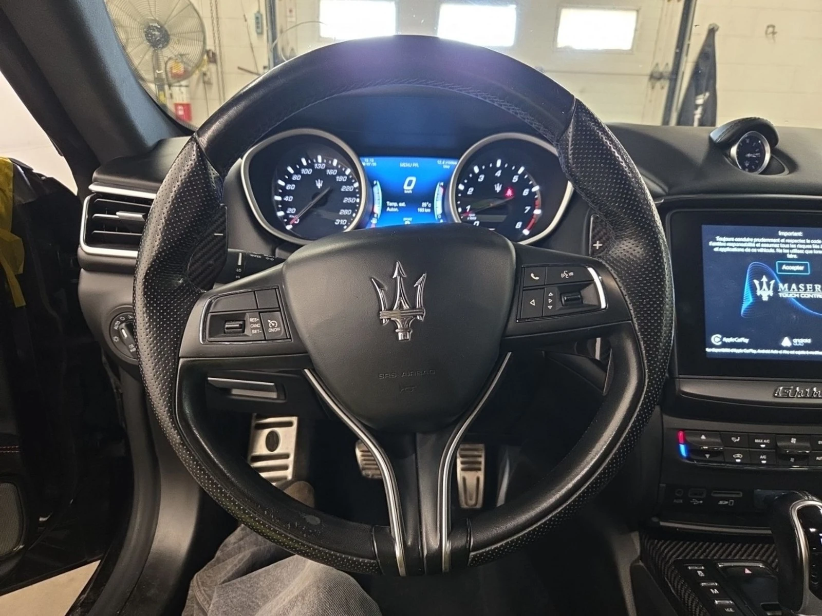 Maserati Ghibli S Q4 GRANSPORT * AвтоКредит * (ЦЕНА ДО БГ), снимка 11 - Автомобили и джипове - 55619191