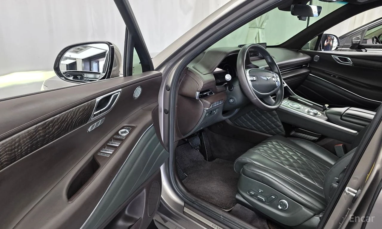 Genesis GV80 2.5T AWD* DISTRONIC* МАСАЖ* ВАКУУМ* ОБДУХВАНЕ* , снимка 6 - Автомобили и джипове - 55688962
