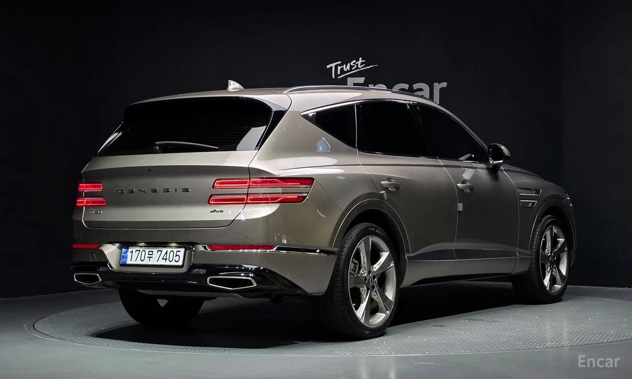 Genesis GV80 2.5T AWD* DISTRONIC* МАСАЖ* ВАКУУМ* ОБДУХВАНЕ* , снимка 3 - Автомобили и джипове - 55688962