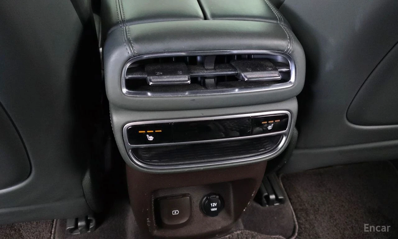 Genesis GV80 2.5T AWD* DISTRONIC* МАСАЖ* ВАКУУМ* ОБДУХВАНЕ* , снимка 15 - Автомобили и джипове - 55688962