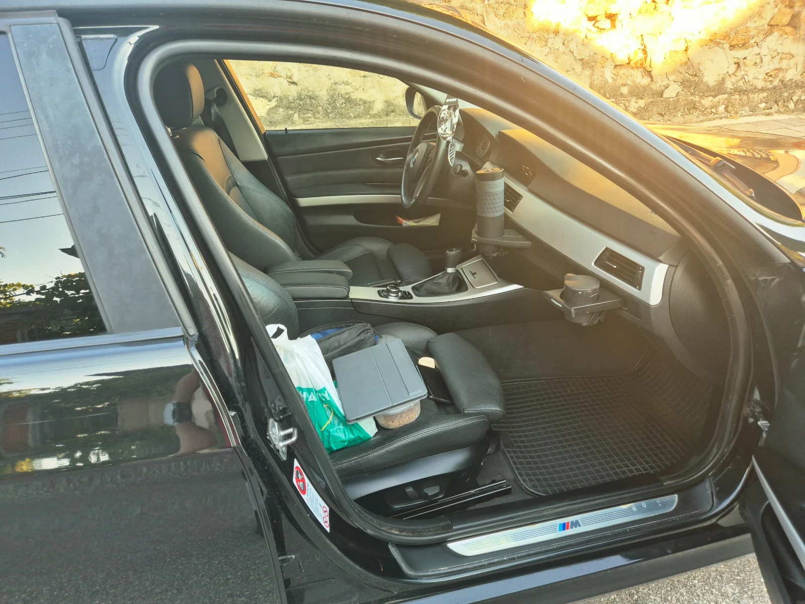 BMW 320, снимка 11 - Автомобили и джипове - 56021515