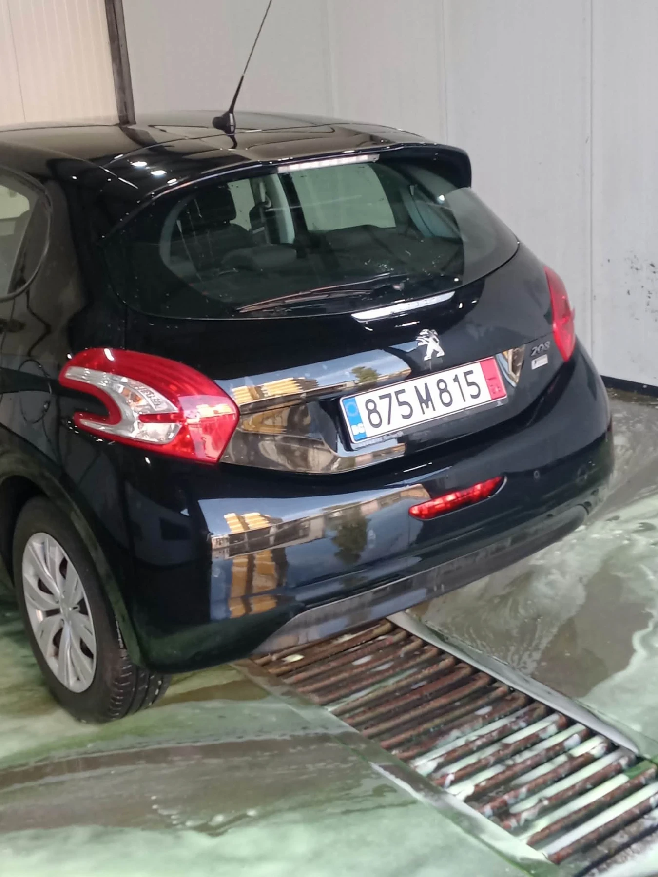 Peugeot 208 1.2 2013 , снимка 3 - Автомобили и джипове - 56357475
