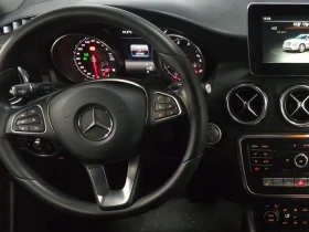 Mercedes-Benz GLA 220, снимка 12