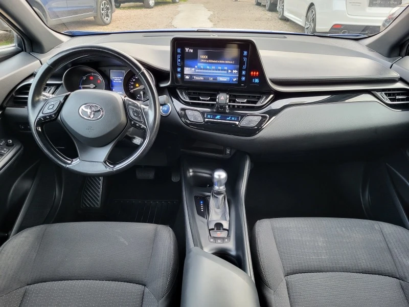 Toyota C-HR 1.8 HYBRID / В цената влиза и регистрация  !!!, снимка 11 - Автомобили и джипове - 39244336