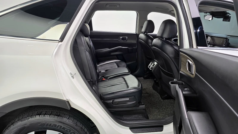 Kia Sorento 2.2 2WD TRENDY autogeorge.com, снимка 11 - Автомобили и джипове - 52873595