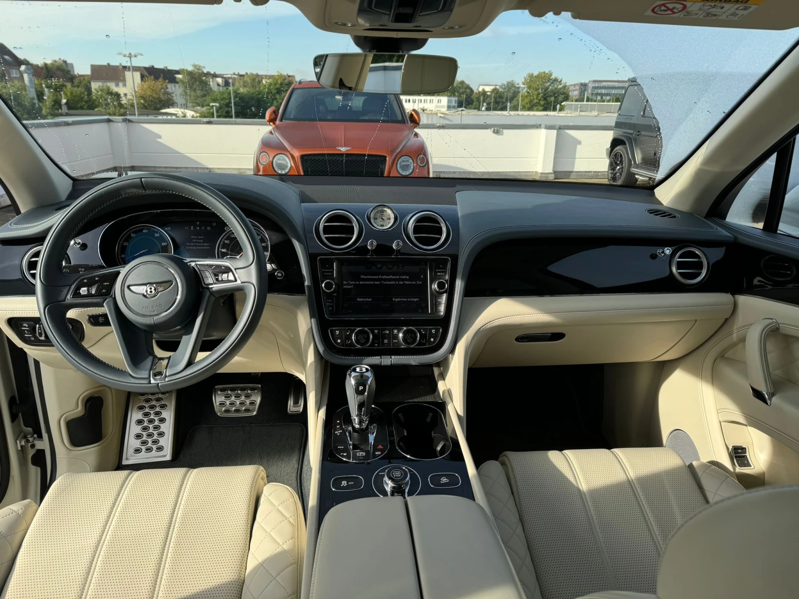 Bentley Bentayga 6.0 W12 - изображение 9