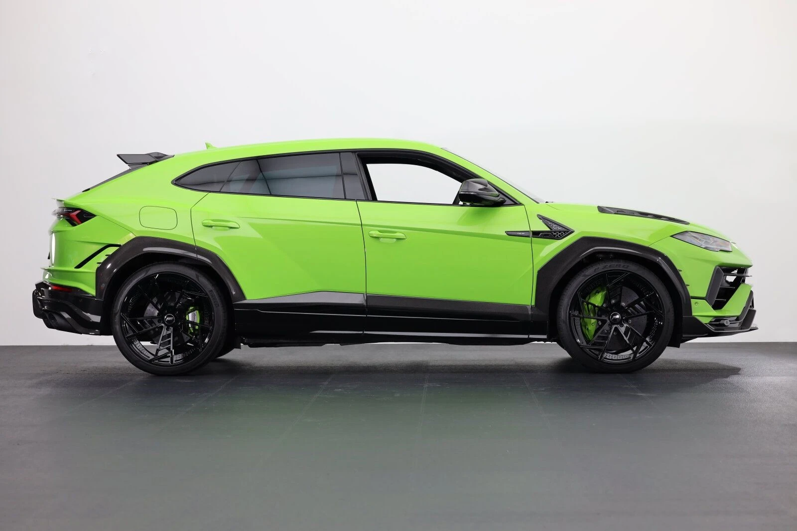 Lamborghini Urus S ABT SCATENATO 1 OF 99 FULL CARBON  - изображение 4