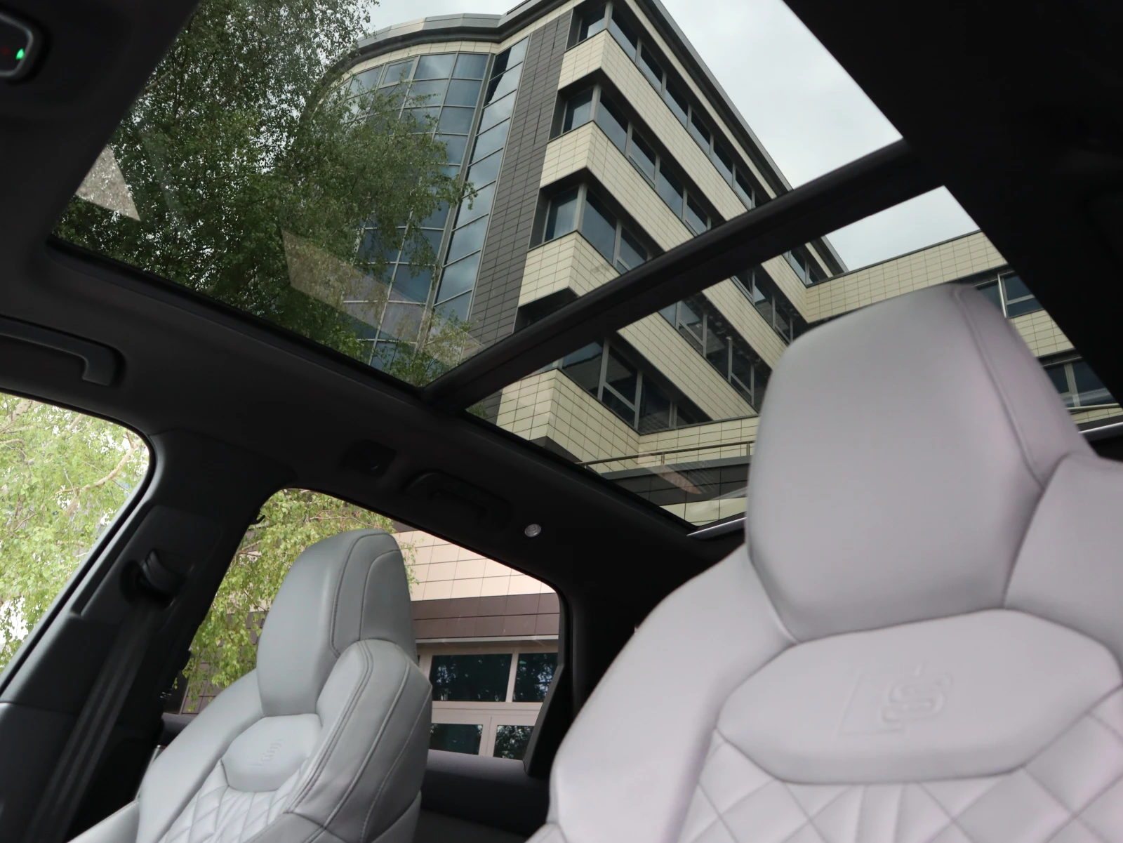 Audi SQ7 4.0TDI////6+ 1 | Mobile.bg   11