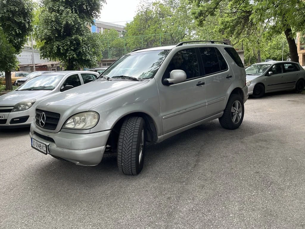 Mercedes-Benz ML 320  - изображение 2