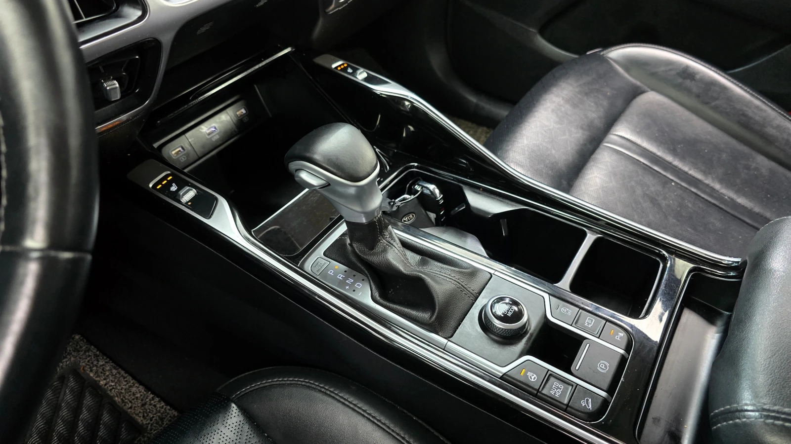 Kia Sorento 2.2 2WD TRENDY autogeorge.com - изображение 8