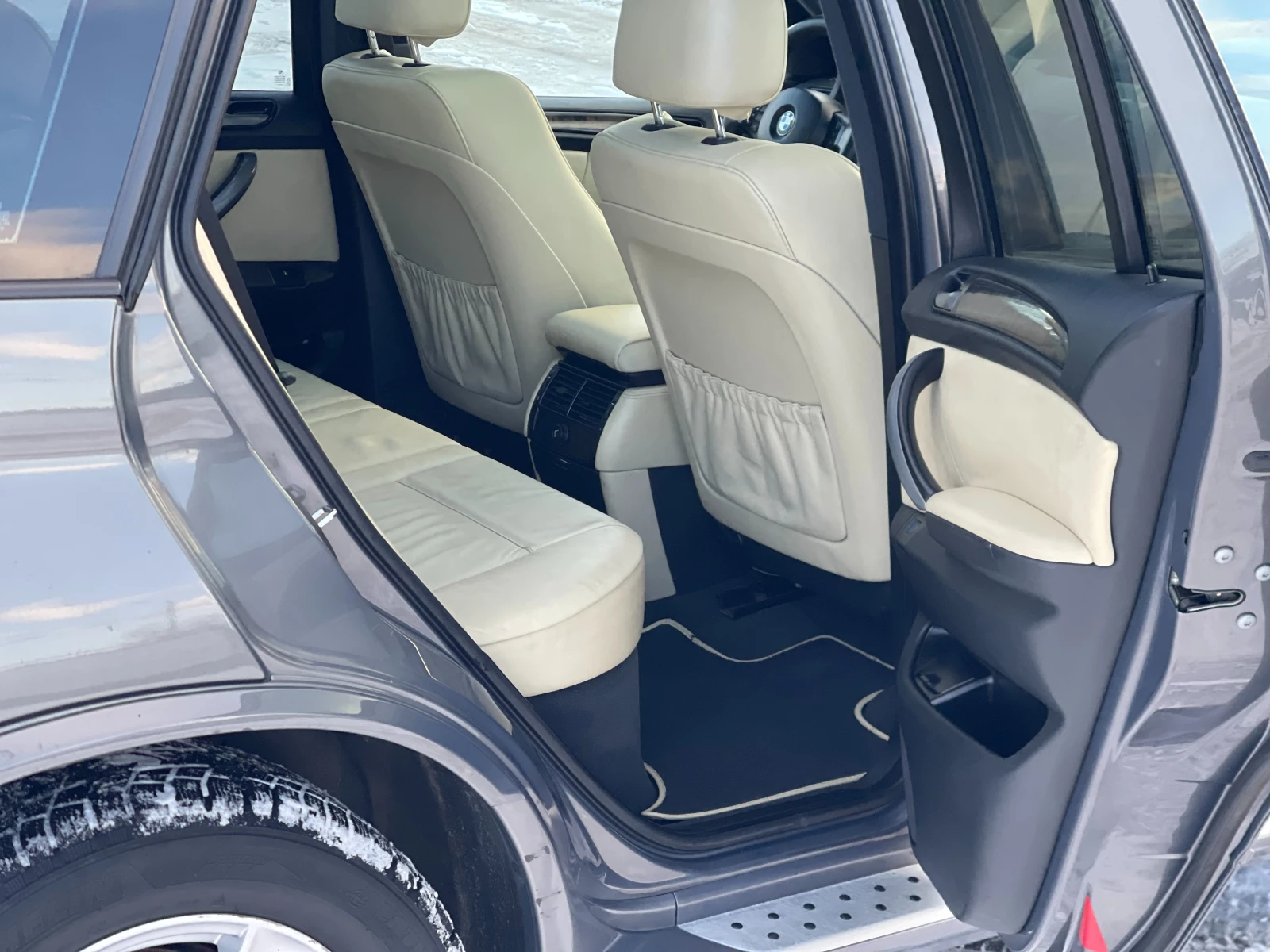 BMW X5 3.0D Edition Exclusive - изображение 10