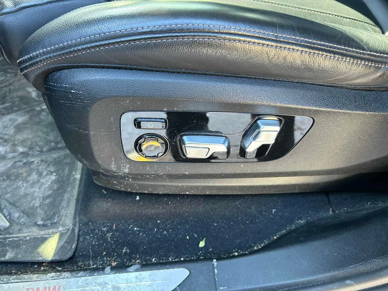 BMW X7 xDrive40i/HUD/360/ПАНОРАМА/HARMAN KARDON, снимка 17 - Автомобили и джипове - 54184235