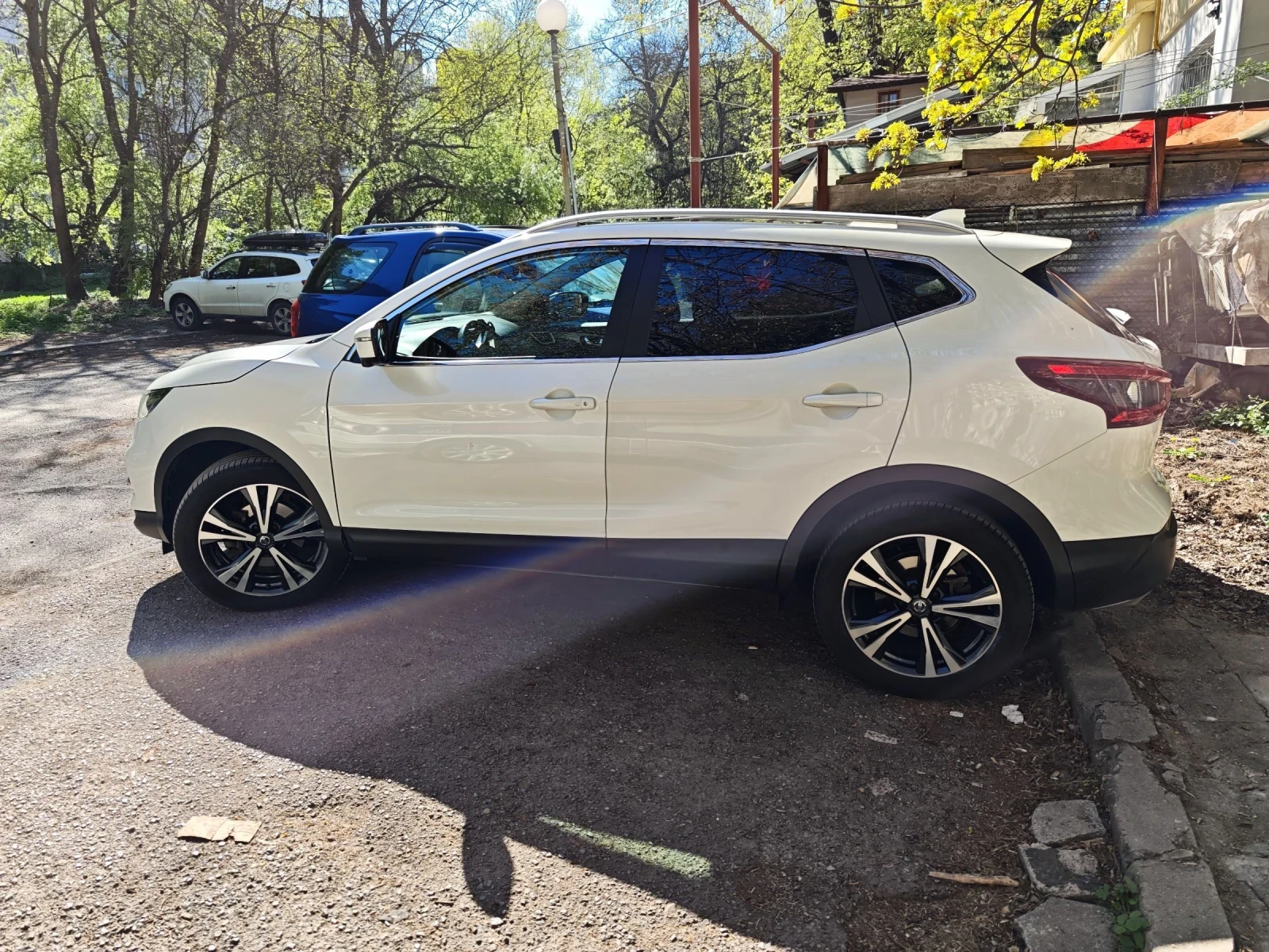 Nissan Qashqai, снимка 4 - Автомобили и джипове - 54245718