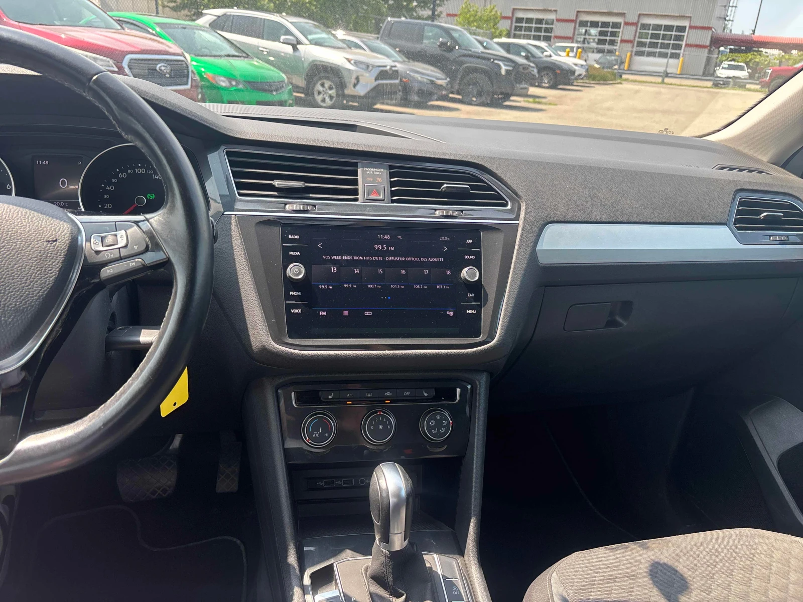 VW Tiguan * Trendline * CARFAX * ОПЦИЯ ЗА ФИНАНСИРАНЕ, снимка 9 - Автомобили и джипове - 55983898